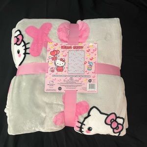 Hello Kitty Plush Blanket